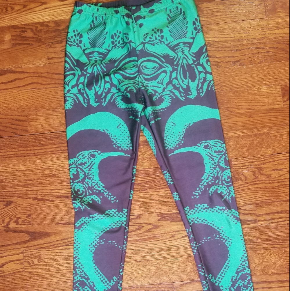 Leggings Cthulu pattern
